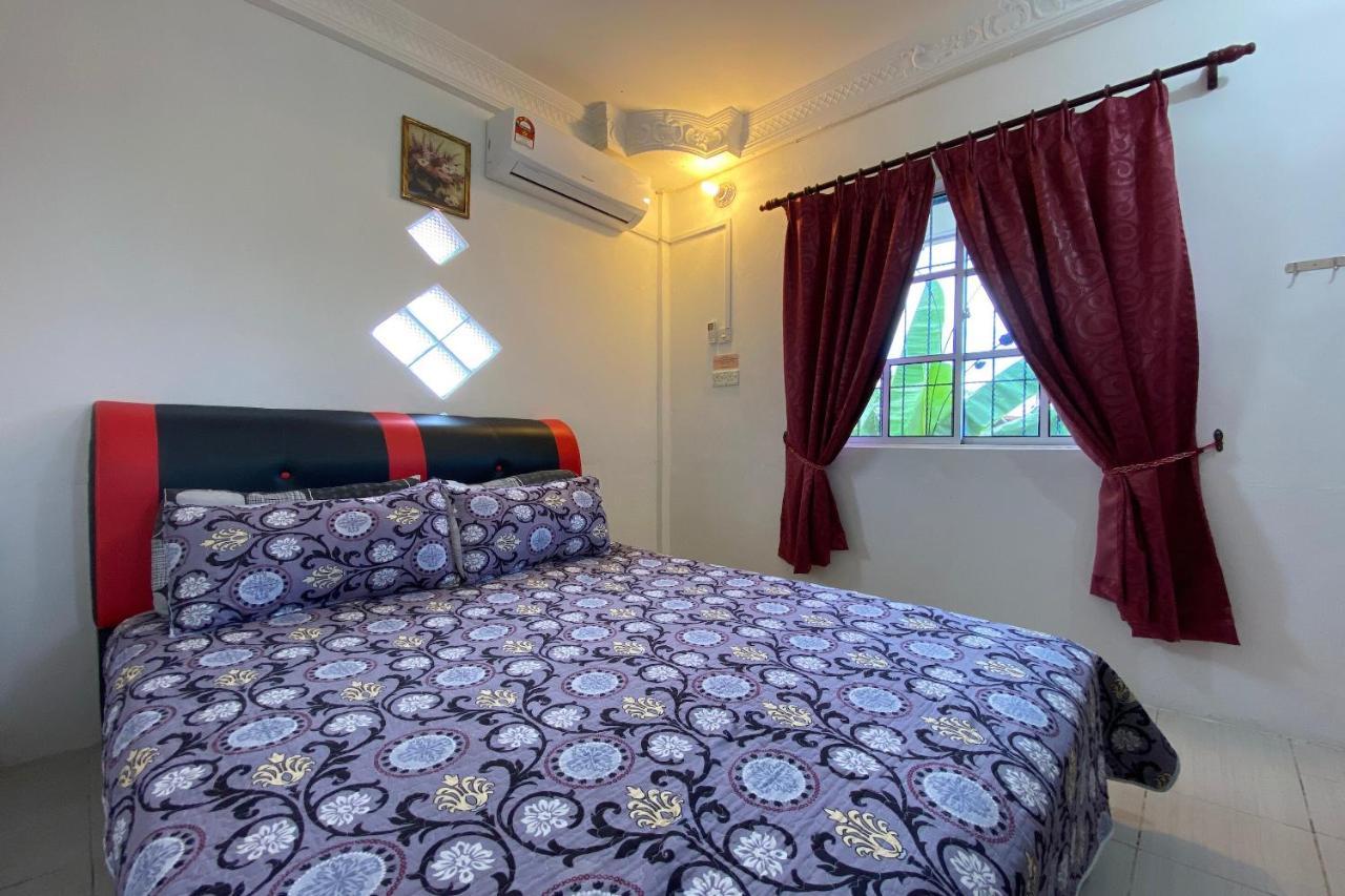 Oyo Home 90331 D'Jj Homestay 古打毛律 外观 照片