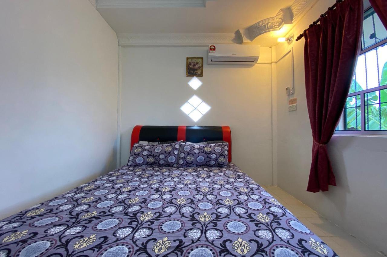 Oyo Home 90331 D'Jj Homestay 古打毛律 外观 照片